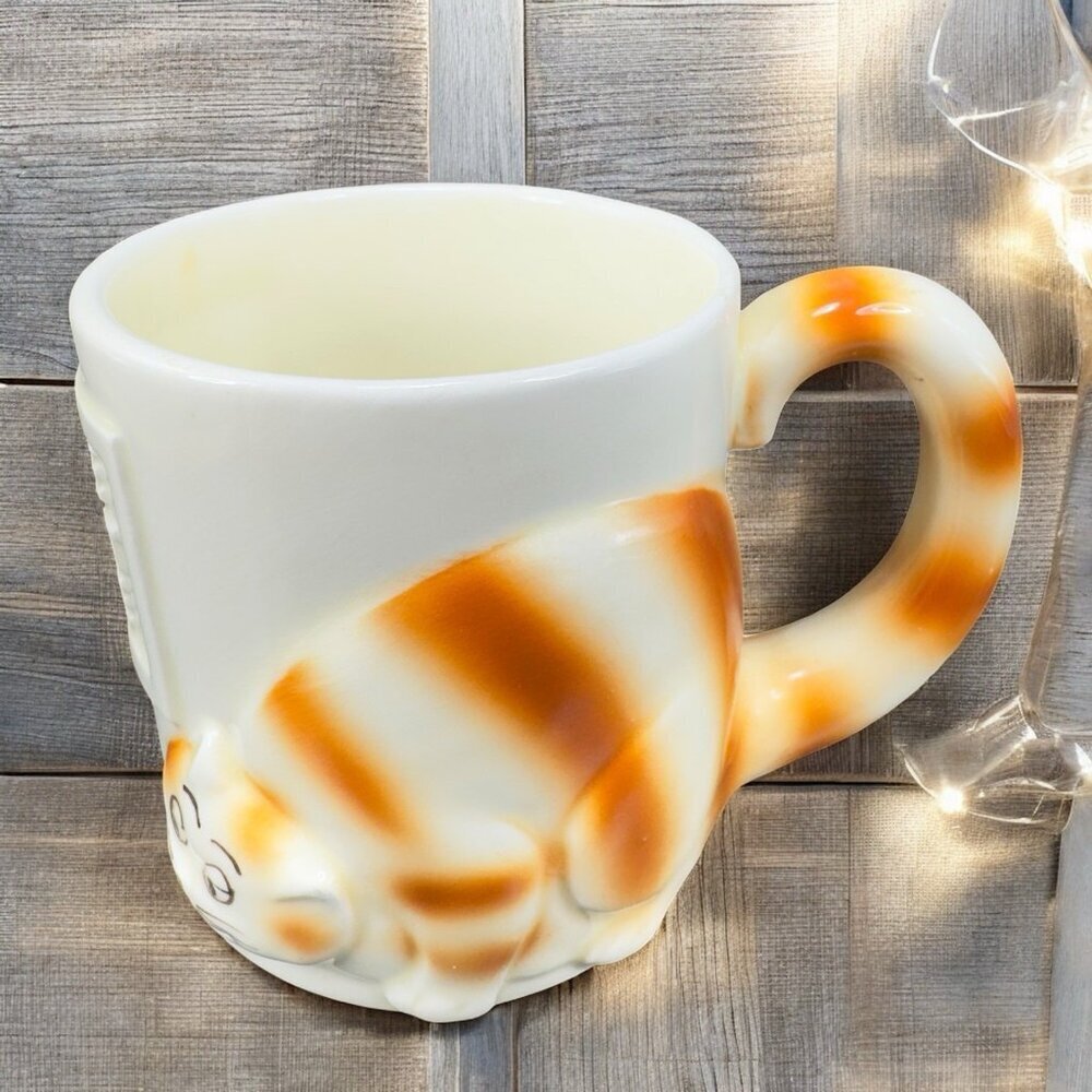 Quon Quon QQ Japan Ceramic Coffee Mug Cup Kitty Cat Shaped With Mouse Mug Cup